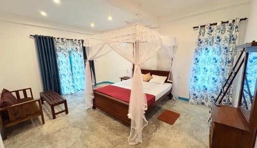 Large Double Room