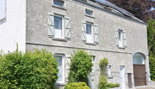 Eight-Bedroom Holiday Home