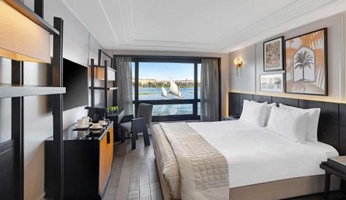 Standard Double Room - River Side/Non-Smoking
