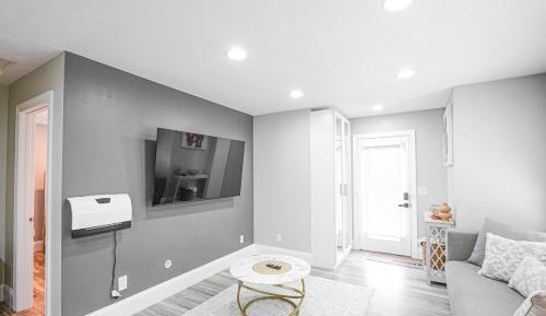 One-Bedroom House