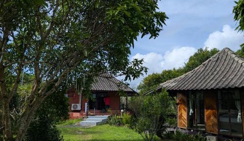 Bungalow with Sea View