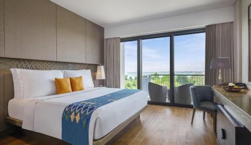Classic King Room with Pool View with Free Daily Chocolate Hours and Daily Resort Activities