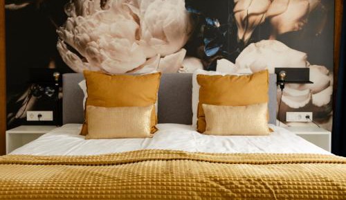 Suite - no pets allowed