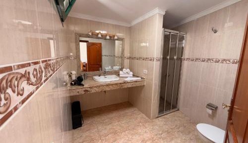 Double Room with Pool Access 