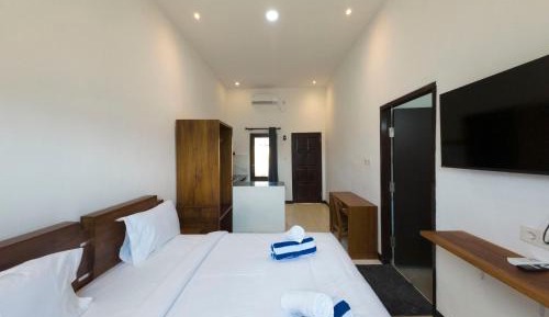 Double Room with Private Bathroom