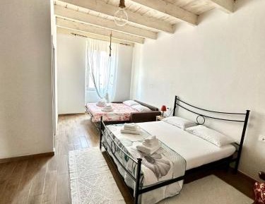 Quadruple Room with Private Bathroom