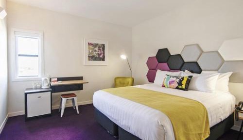Premium King Room