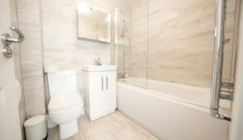 Triple Room with Shared Bathroom