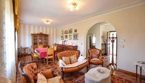 Three-Bedroom Vacation Home 