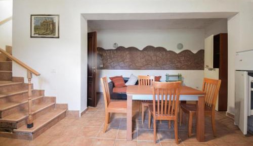 Three-Bedroom Vacation Home 