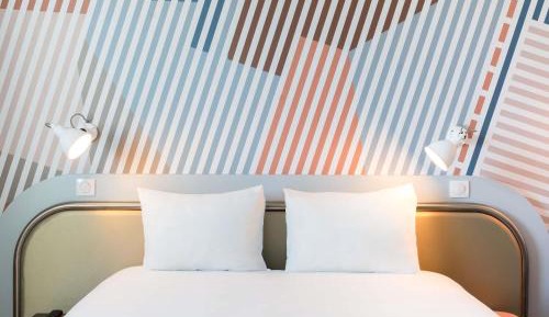 Comfort Queen Room with Garden View