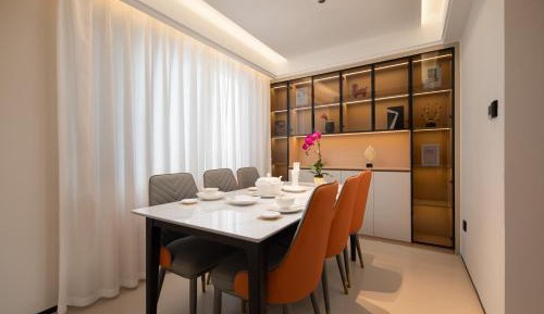 Deluxe Family Suite