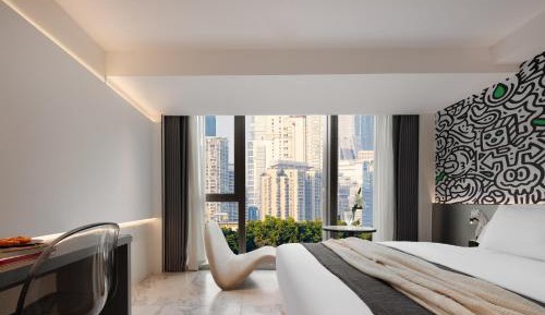 Large Twin Room