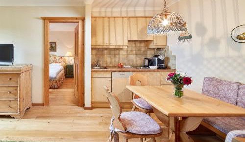 Classic One-Bedroom Apartment with Balcony