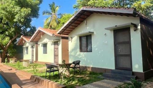 Triple Room with Garden View