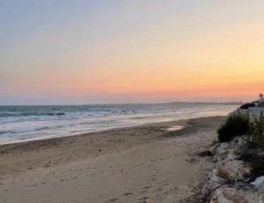 Villa - Beach Front