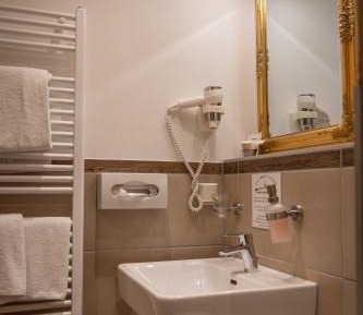 Economy Single Room Annex 