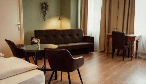 Large Double Room Annex