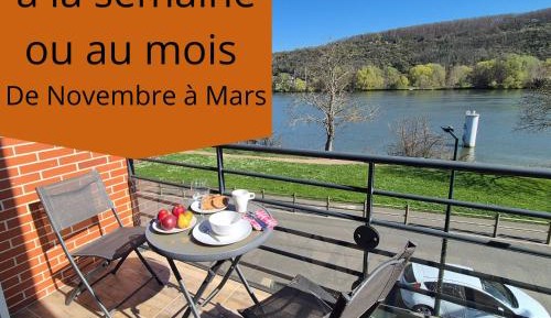 Apartment with Balcony