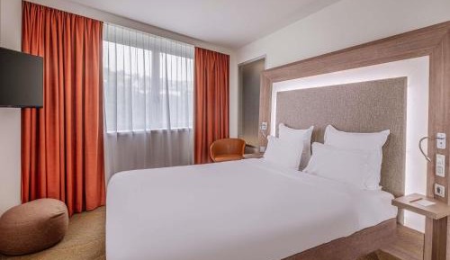 Suite with Double Bed and Double Sofa