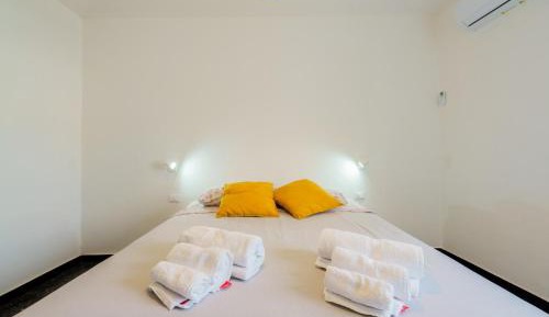 Superior One-Bedroom Apartment