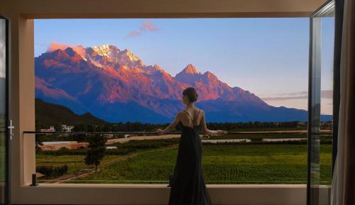 King Room with Balcony