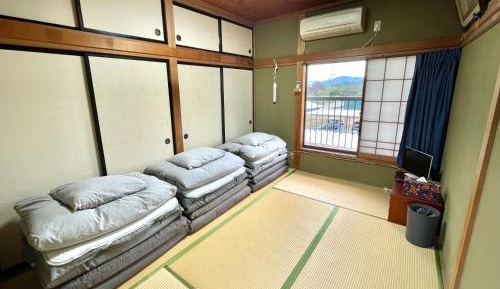 Japanese-Style Room