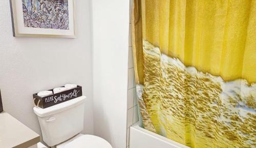 One-Bedroom Apartment - Non-Smoking