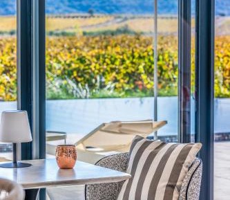 Queen Room with Garden View