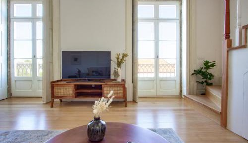 Apartment - Split Level