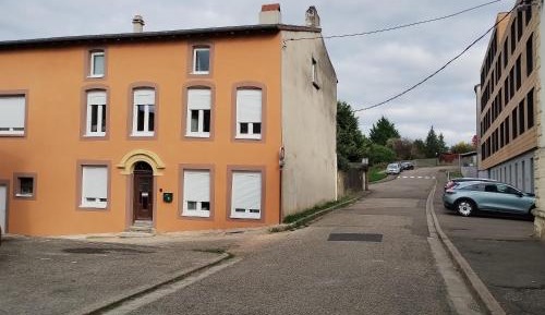 Apartment with Garden View