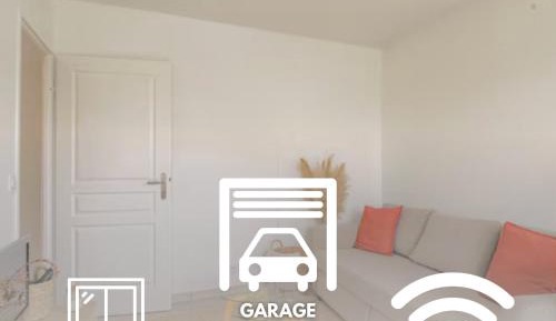 One-Bedroom Apartment with Terrace