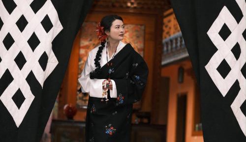 King Room with Mountain View