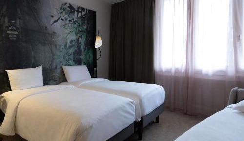 Classic Room -  Twin beds & one Sofa Bed