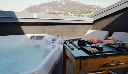 One-Bedroom Apartment with Spa Bath