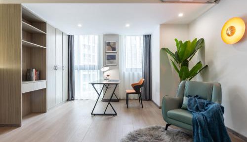 Studio with Garden View