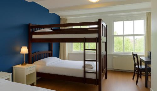 Family Room with Lake View