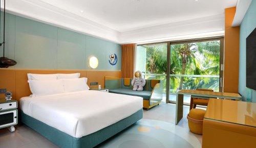 Fantasy Star Family Room