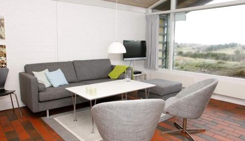 Three-Bedroom Vacation Home 