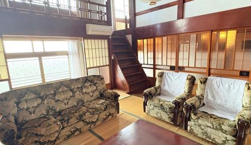 Three-Bedroom Holiday Home 