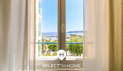 Two-Bedroom Apartment with Sea View