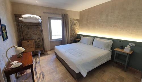 Large Double or Twin Room