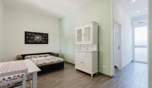 One-Bedroom Standard Apartment