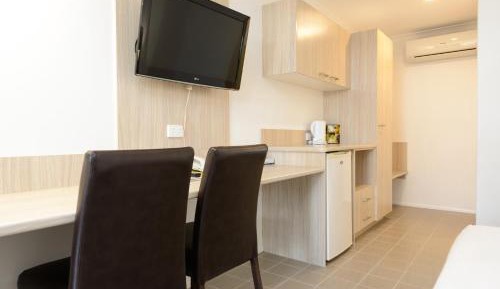 Kitchenette Room