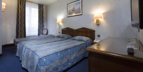 Standard Twin Room with Sofa