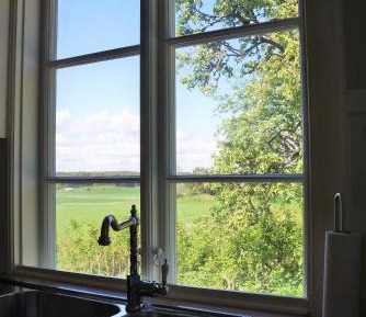 Villa with Garden View