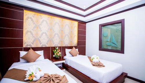 Deluxe Twin Room