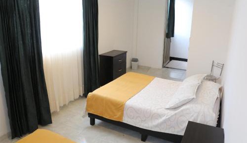 Quadruple Room with Shared Bathroom