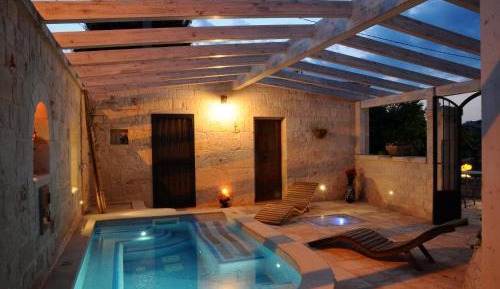 Two-Bedroom Trullo with Terrace