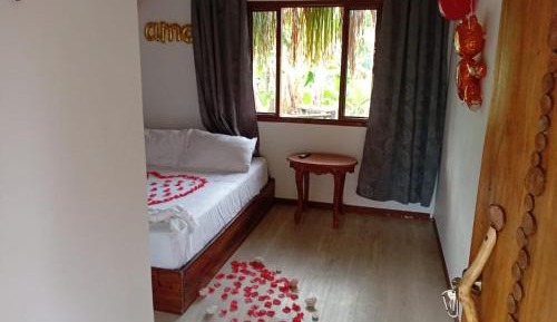 Double or Twin Room with Private External Bathroom